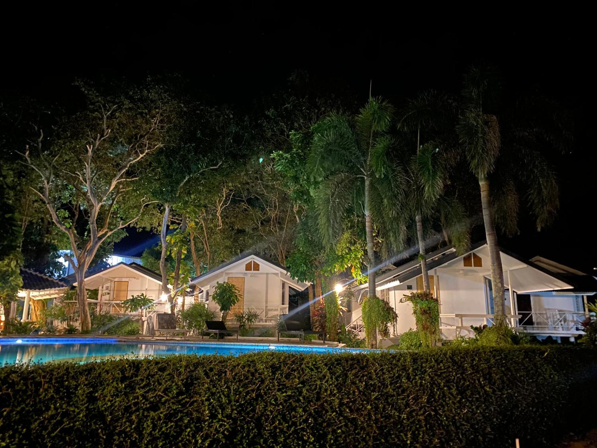 White House Bailan Resort Koh Chang Exterior photo